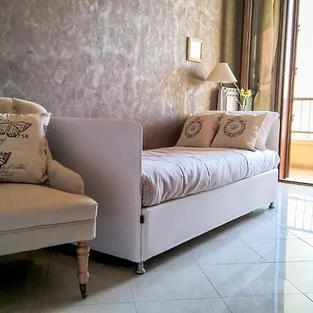 Holiday home Margherita's Shabby House *